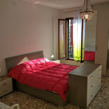 Bed & Breakfast My Friends Canal View 3*