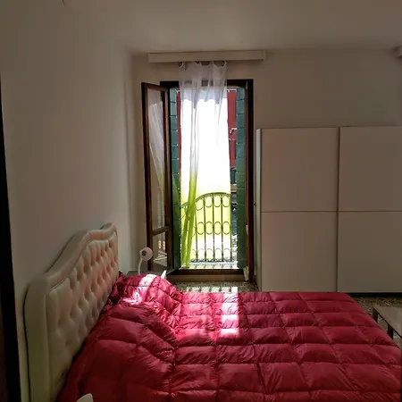 Bed & Breakfast My Friends Canal View 3*