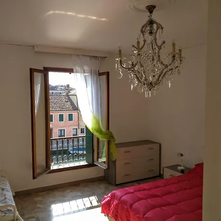 Bed & Breakfast My Friends Canal View 3*