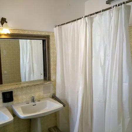 My Friends Canal View Bed & Breakfast 3*