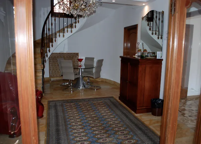 My Friends Canal View Couette-café