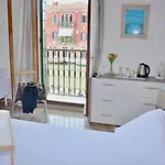 Bed & Breakfast My Friends Canal View 3*