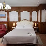 My Friends Canal View Bed & Breakfast 3*