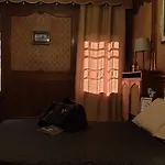 My Friends Canal View Bed & Breakfast