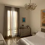 My Friends Canal View Bed & Breakfast Benátky