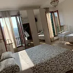 Bed & Breakfast My Friends Canal View Benátky