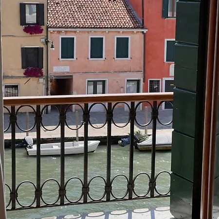 Bed and Breakfast My Friends Canal View