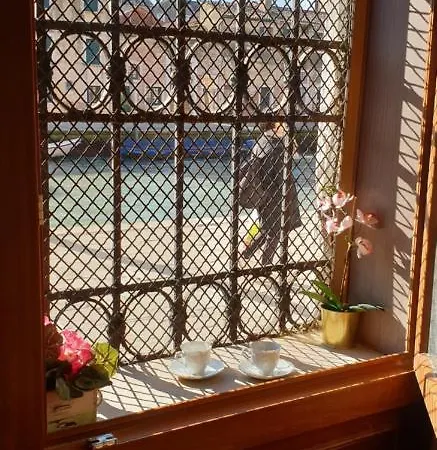 My Friends Canal View 3* Venedig